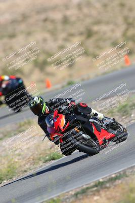 media/Oct-14-2023-TrackXperience (Sat) [[0517685739]]/Level 2/session 2 turn 4/